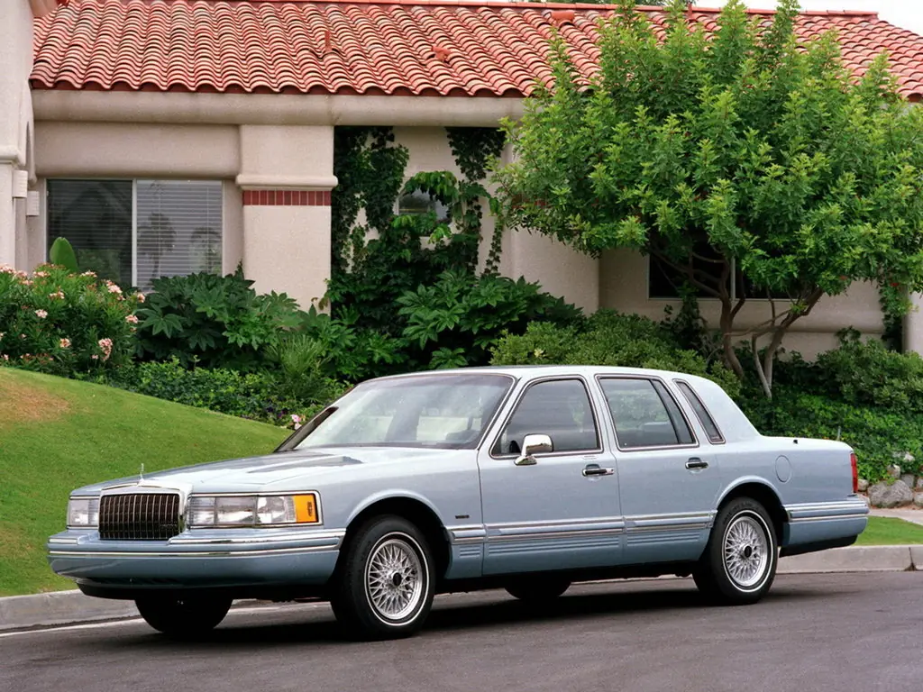 Lincoln Town Car 2 поколение, рестайлинг, седан (1992 - 1994)